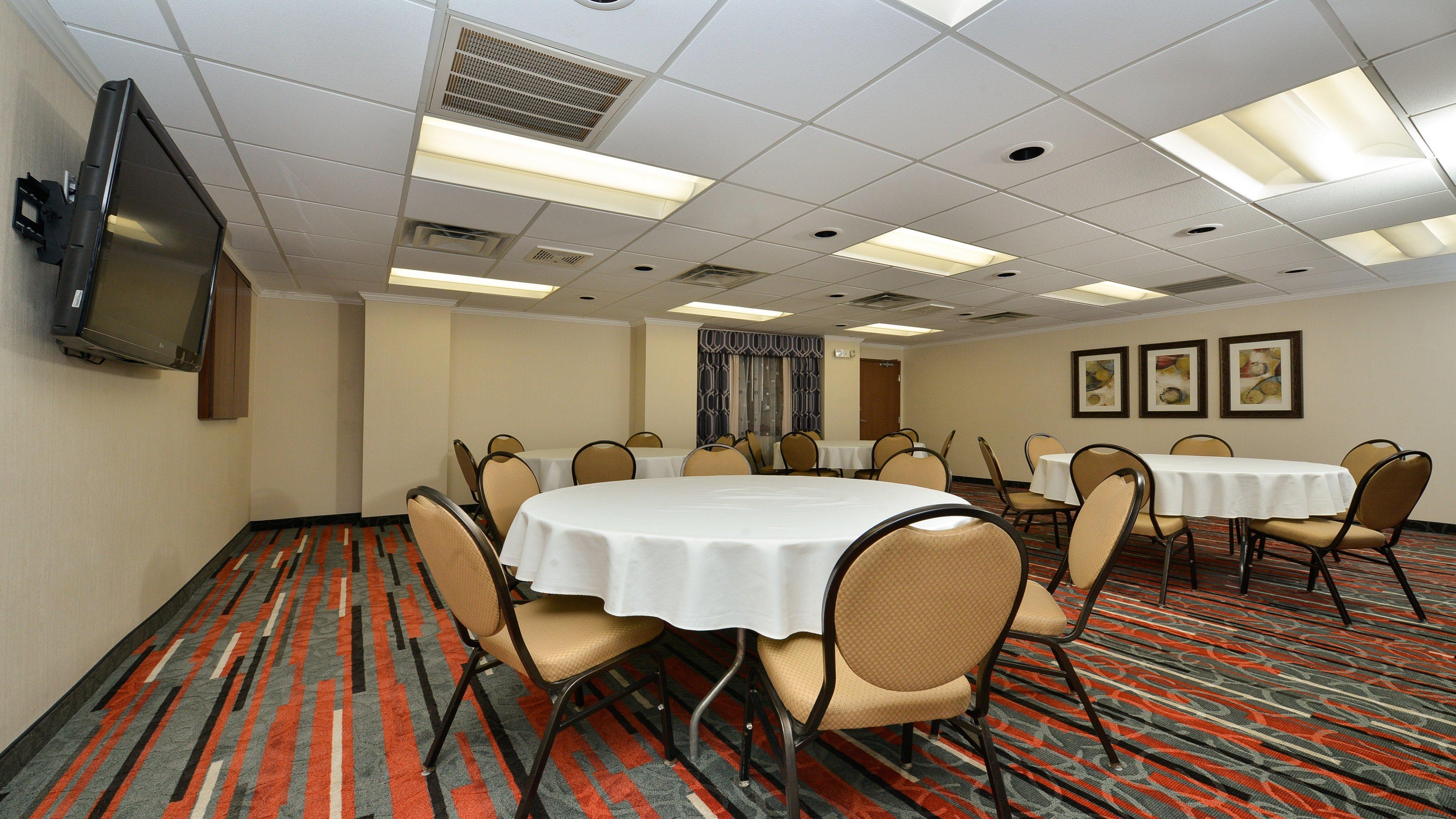 Holiday Inn Express Boston-Milford By Ihg מראה חיצוני תמונה