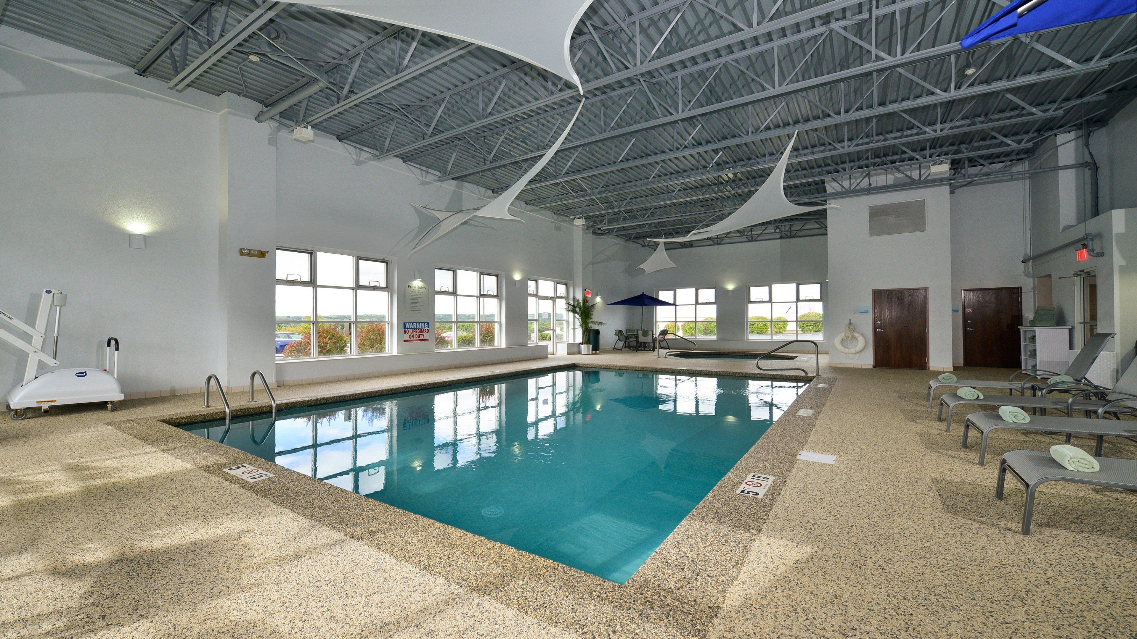 Holiday Inn Express Boston-Milford By Ihg מראה חיצוני תמונה
