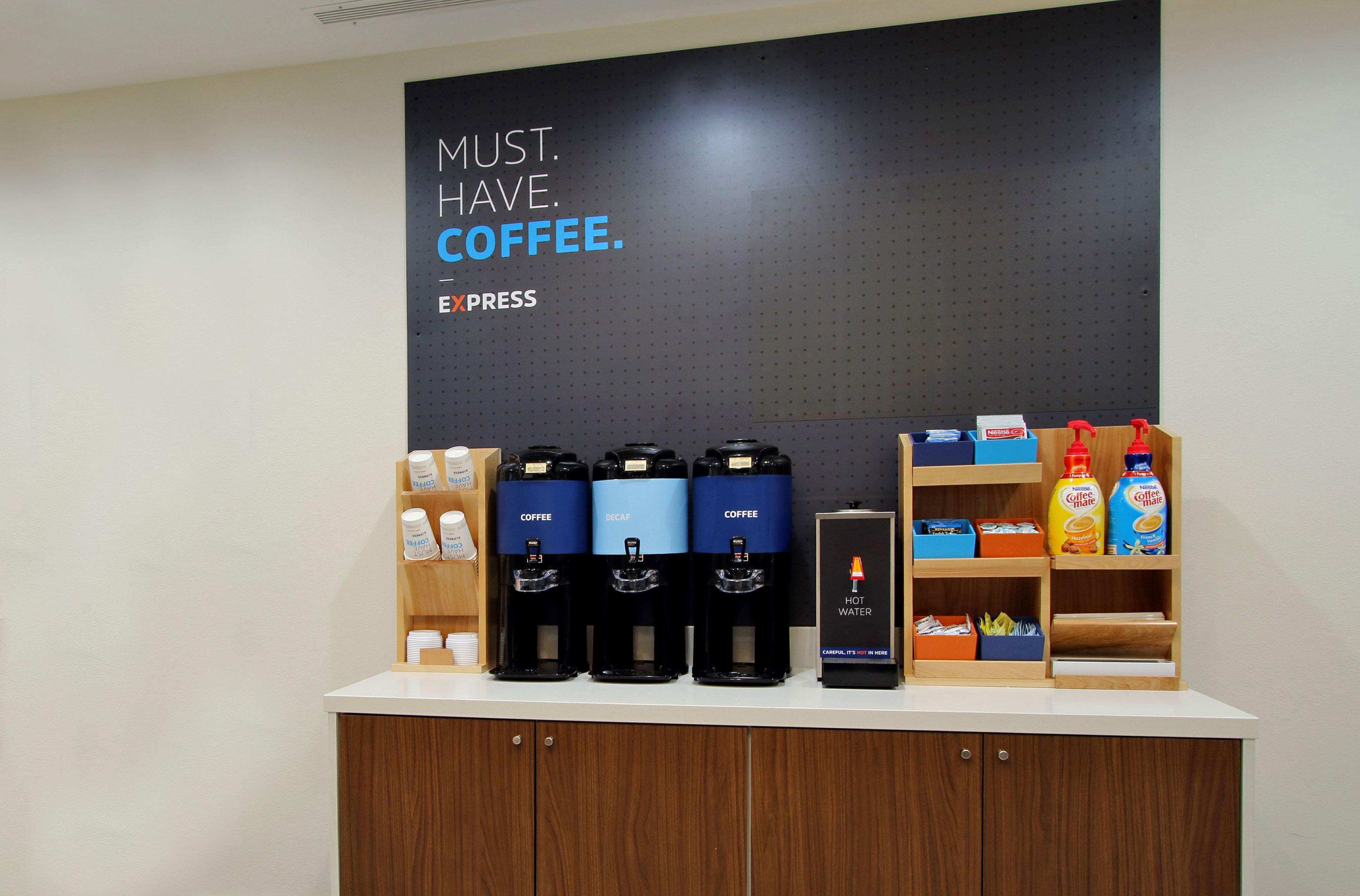 Holiday Inn Express Boston-Milford By Ihg מראה חיצוני תמונה